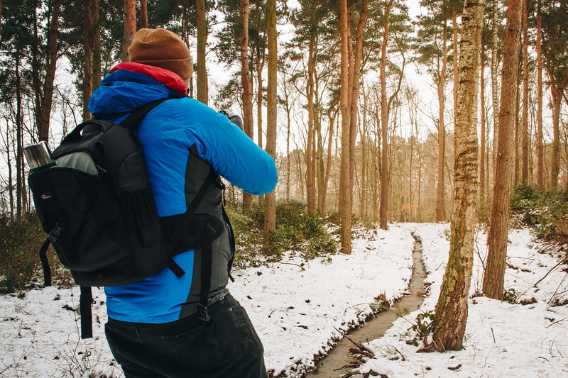 hiver camping randonnée neige sac à dos