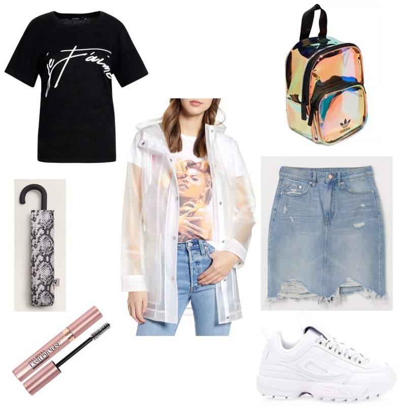 Idée chaleureuse pour les jours de pluie avec un manteau de pluie transparent, un t-shirt graphique, une mini-jupe en jean déchirée, des baskets pour papa, du mascara, un mini sac à dos irisé, un parapluie à imprimé serpent