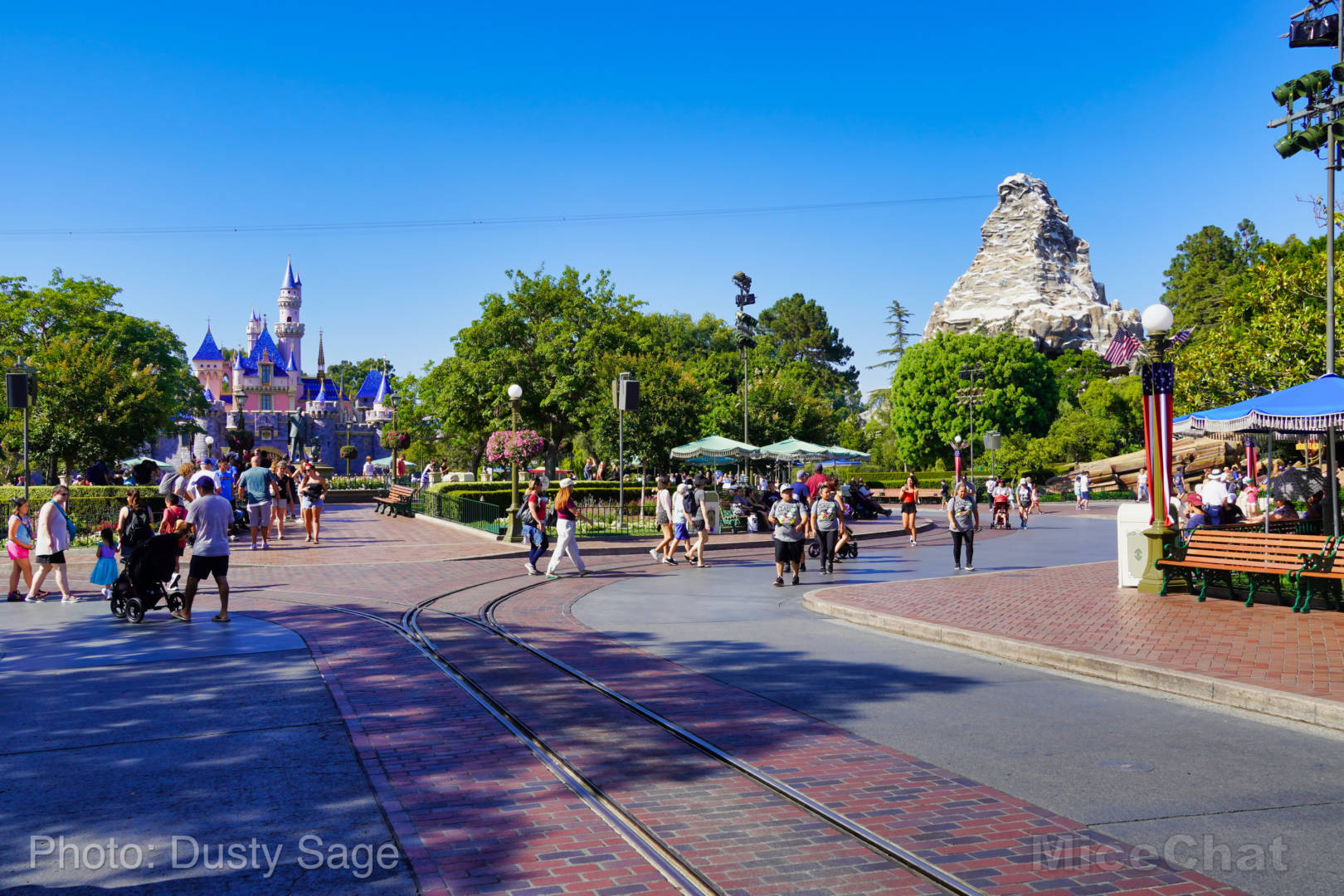 , Mise à jour de Disneyland - Certaines choses chaudes et d'autres non