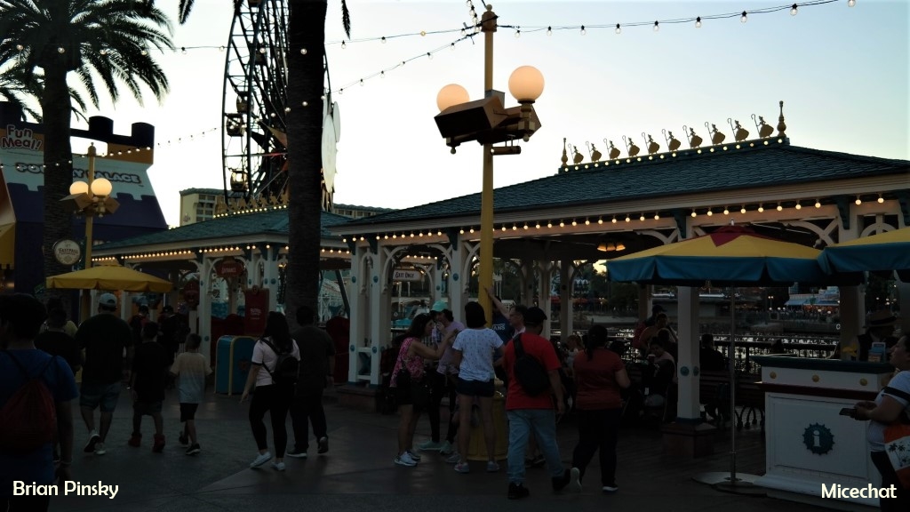 , Mise à jour de Disneyland - Certaines choses chaudes et d'autres non