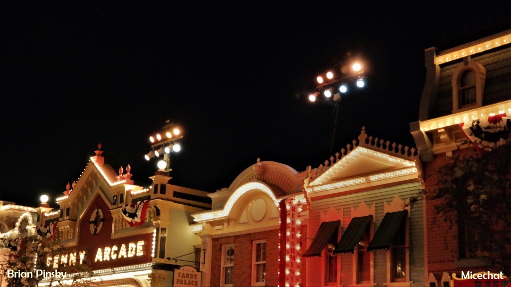 , Mise à jour de Disneyland - Certaines choses chaudes et d'autres non