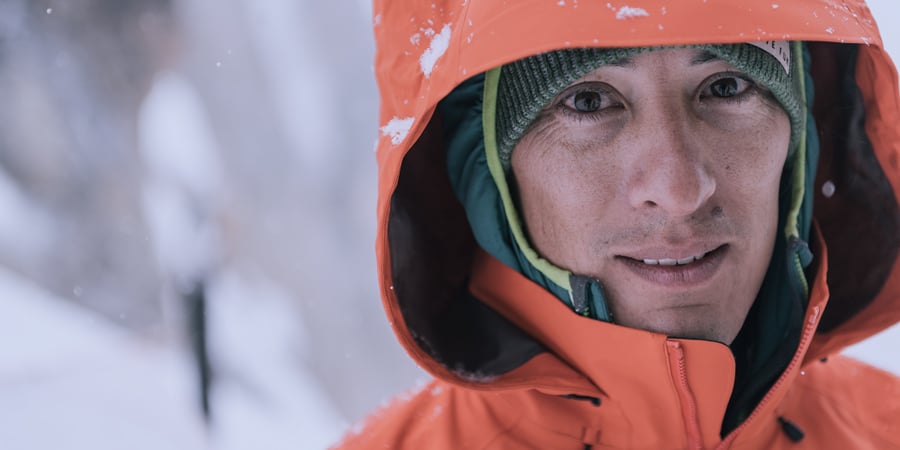 portrait, randonneur, emmitouflé, froid, jour, piste